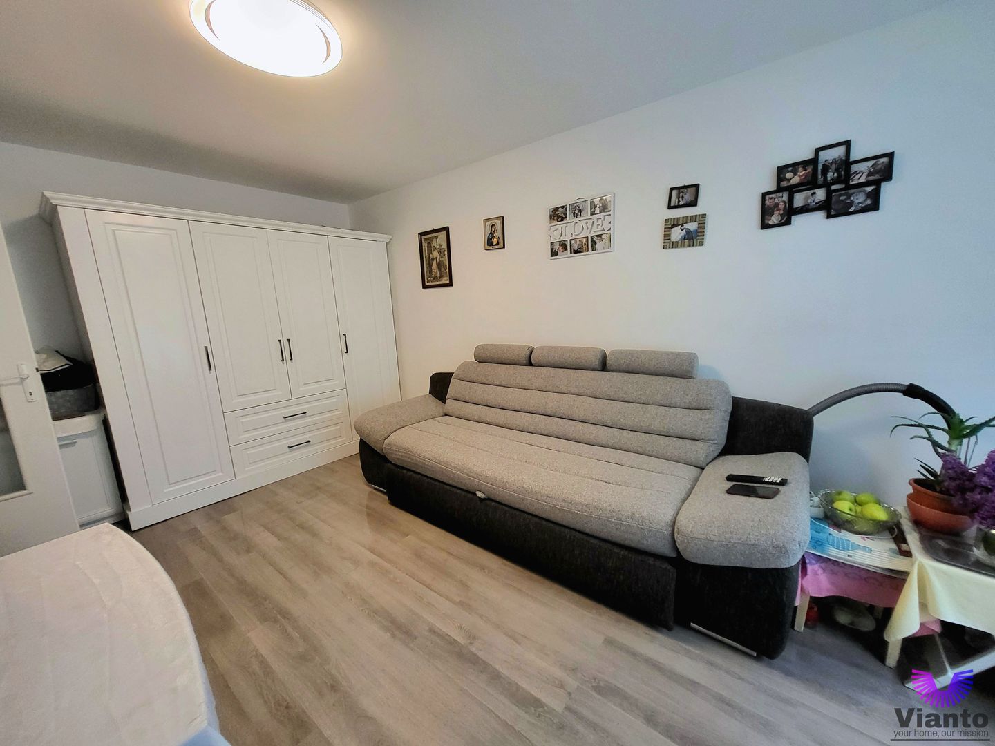 Garsoniera decomandata | Zona Lazaret | Pivnita inclusa