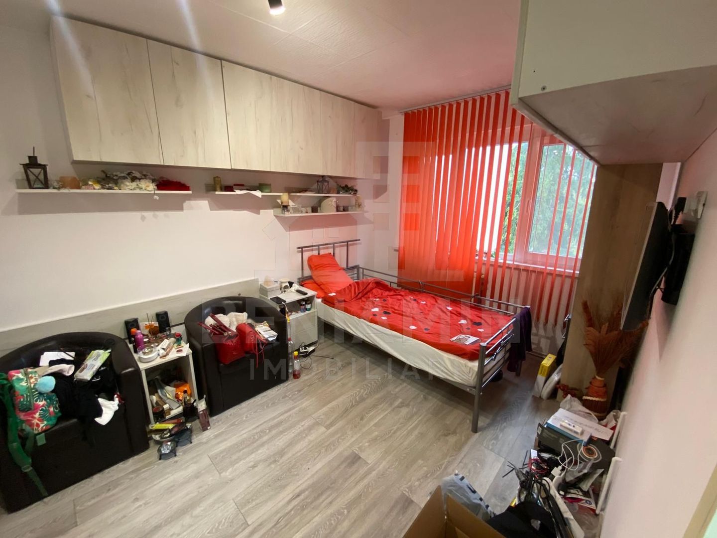 2 camere | Str. Jupiter | Etaj 4/4 | Balcon 6m + centrală