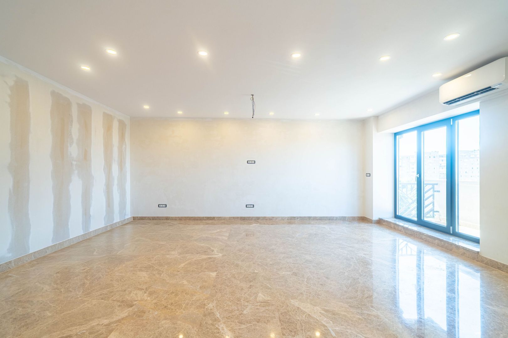Apartament 2 camere complet renovat, lângă Kaufland și Lidl