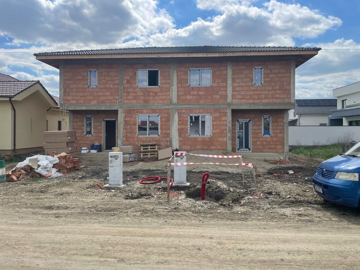 Duplex de vânzare în Giarmata Vii – 2 unități individual sau împreună