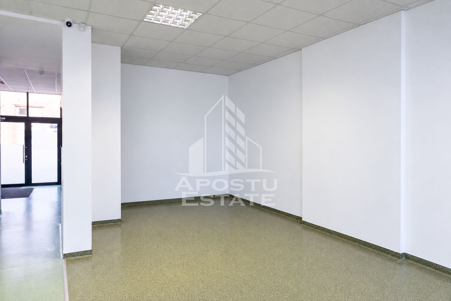 Spatii comerciale 147 mp, 7 locuri parcare, zona Braytim - Esso