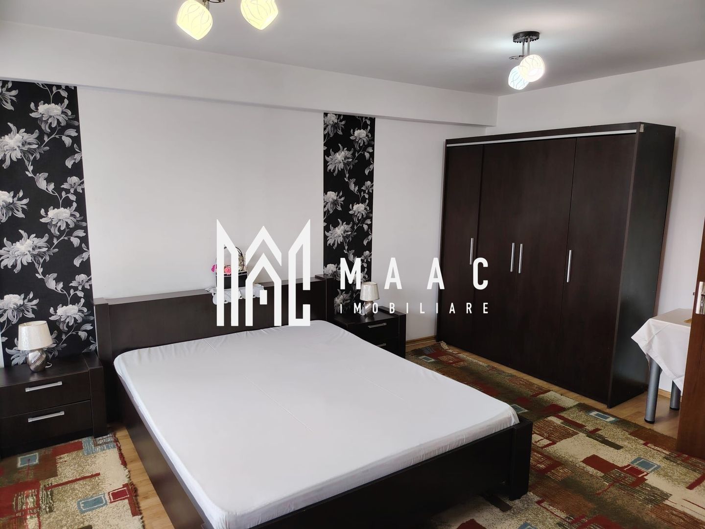 Apartament cu 2 camere | Etaj 3 | Balcon | Trei Stejari