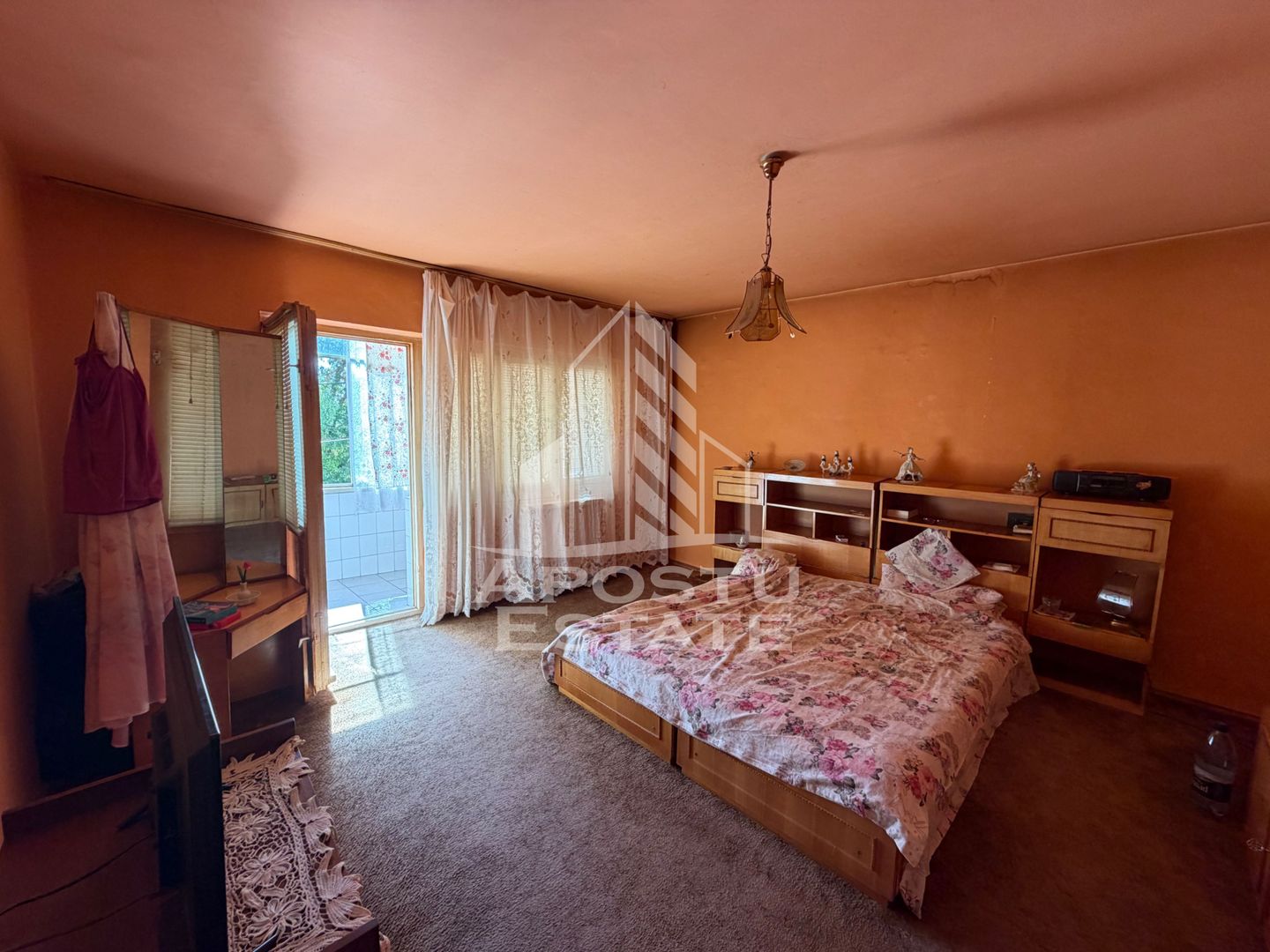 Apartament cu 2 camere de vânzare,etaj intermediar,Bucovin...
