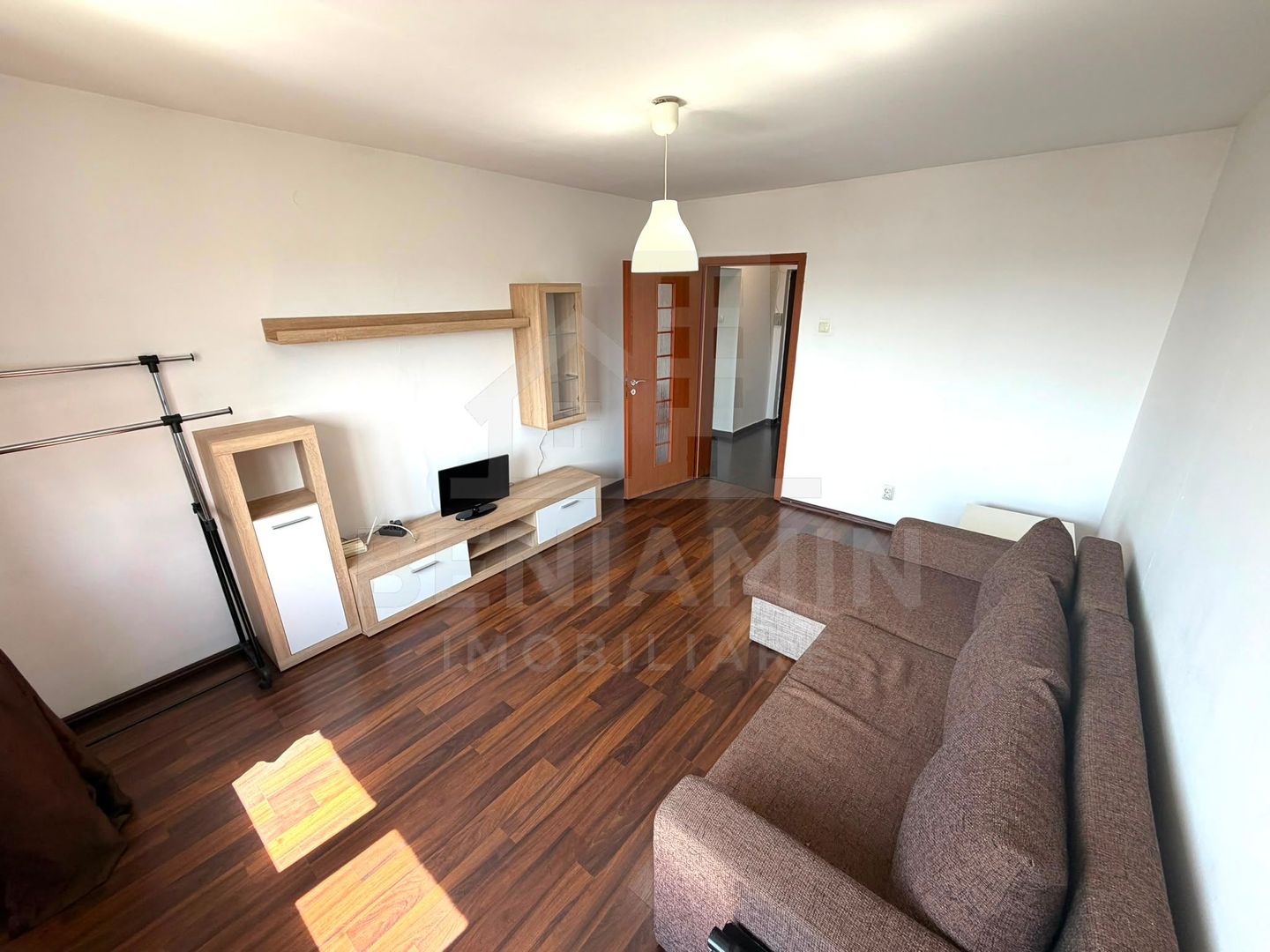 2 camere decomandat - 52m - teava de gaze - Brazda - Rendez Vous