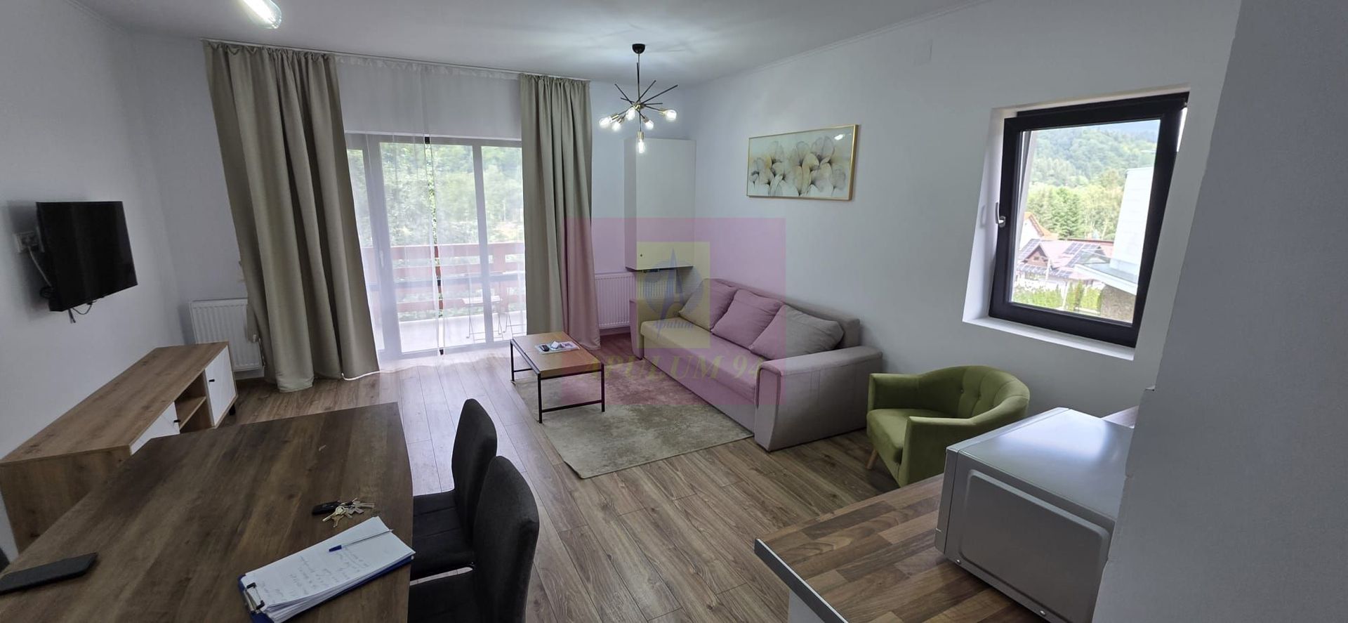 Apartament 2 camere mobilat si utilat de vanzare in Busteni