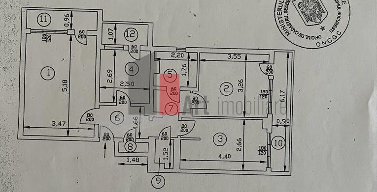 3 camere vizavi de parcul Plumbuita