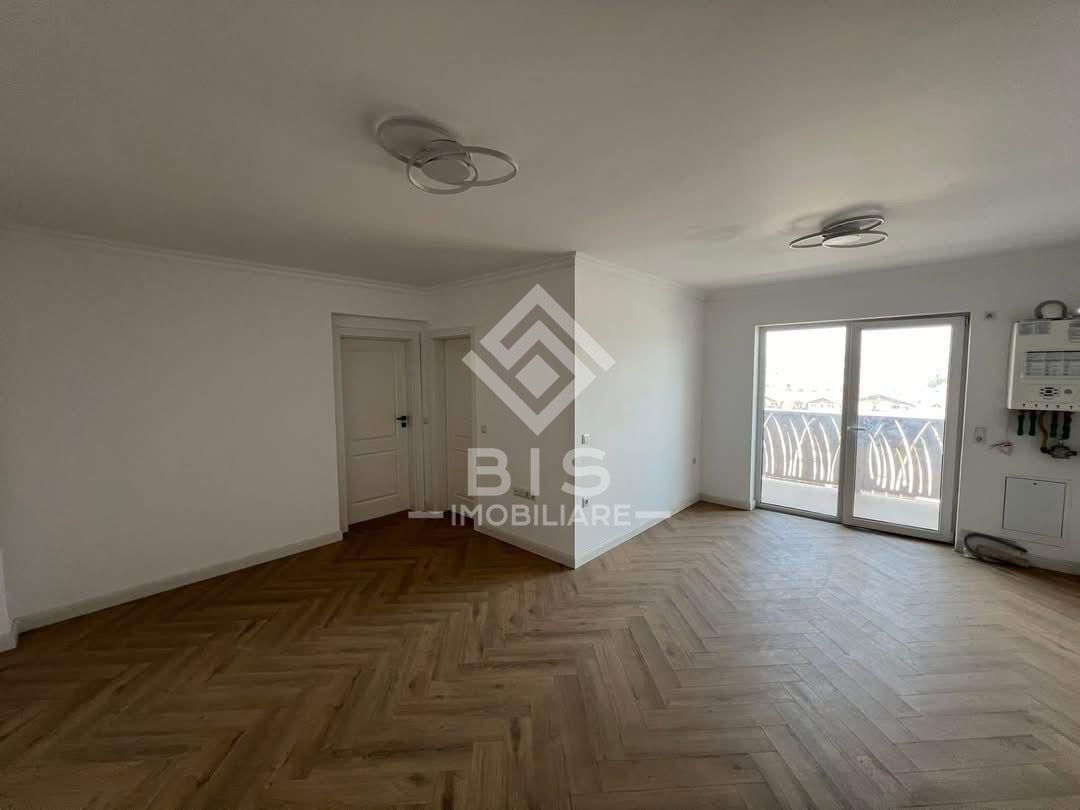 Apartament de vanzare 64 mp - Zona ISU
