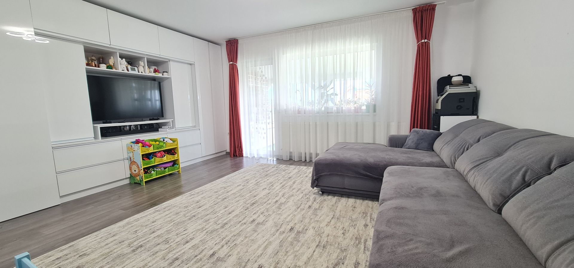 Casa mobilata si utilata in Cartier Izvor Tarlungeni Brasov
