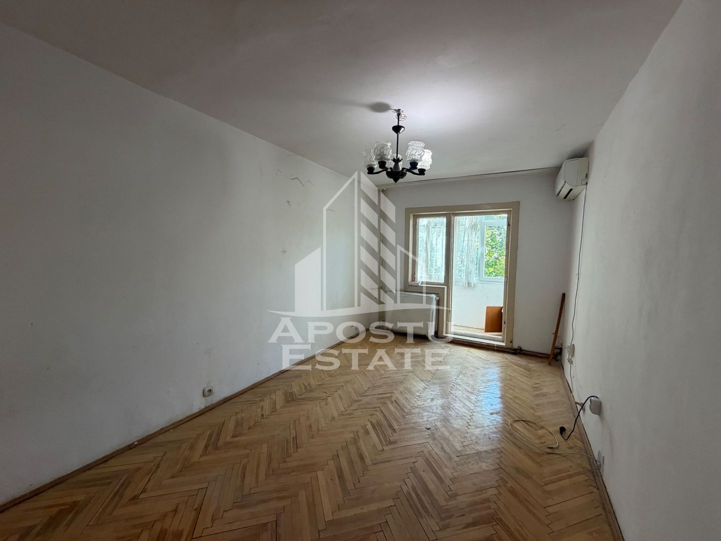 Apartament cu 2 camere de vanzare , etaj intermediar,Lipovei,Timisoara