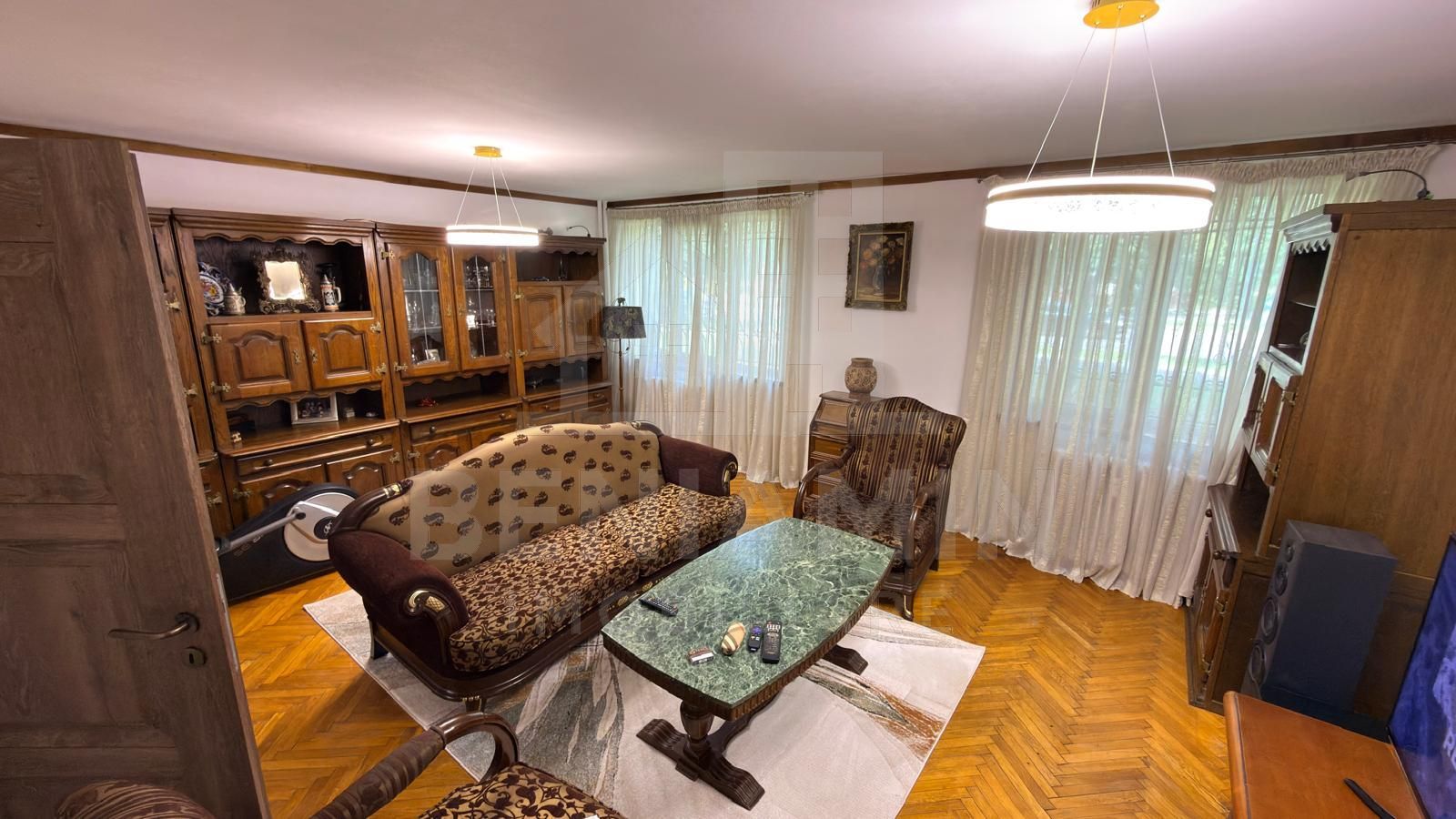 Apartament 3 camere Calea Bucuresti parter mobilat si utilat 56mp