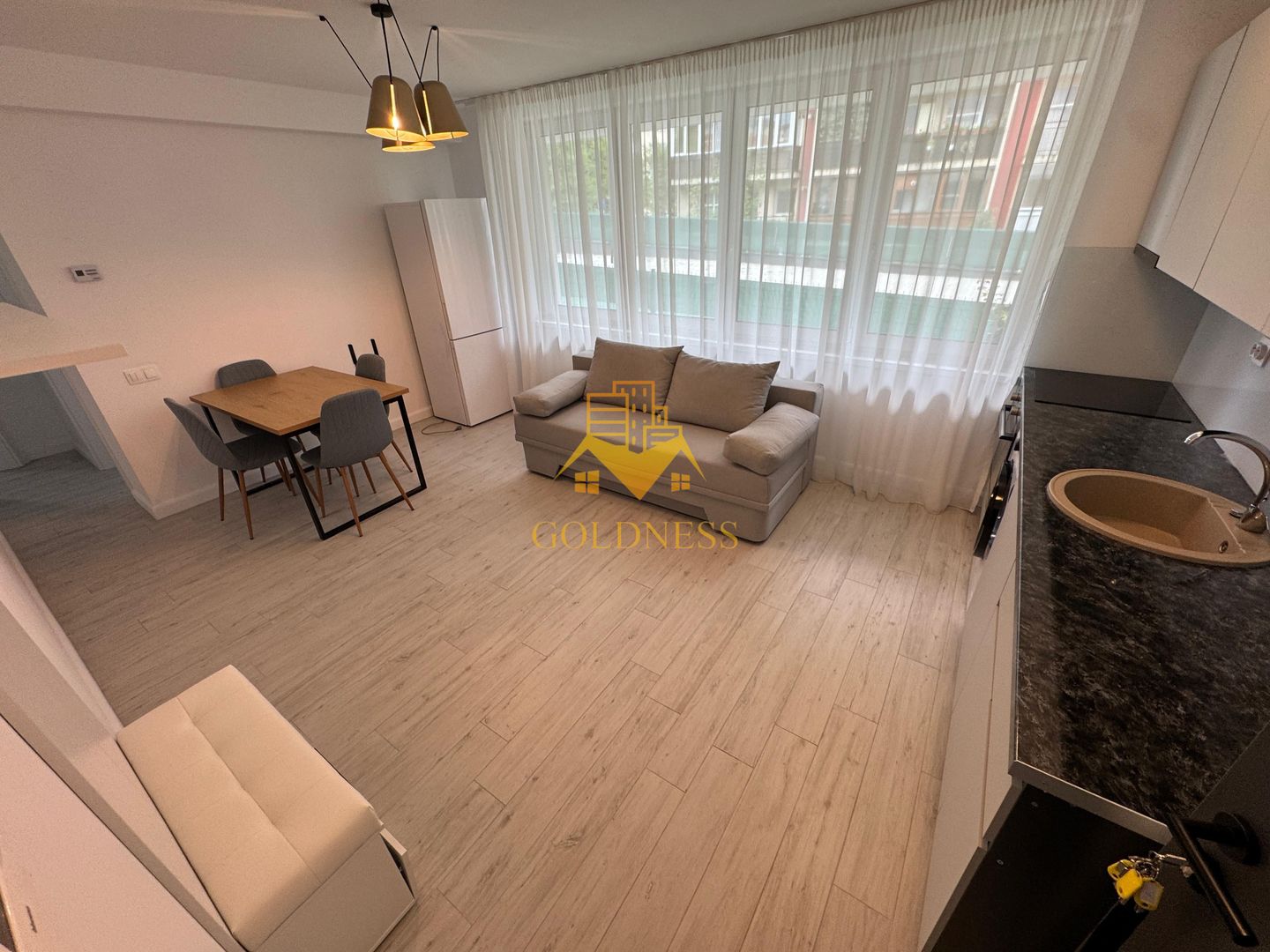 2 camere, modern, 2 bai, Baciu zona Galaxiei, Transylvaniei