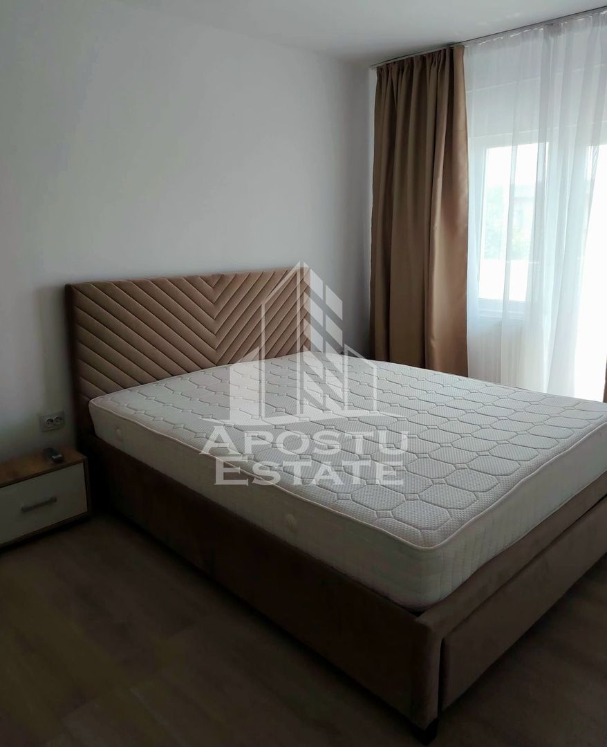 Apartament 3 camere,loc de parcare Micalaca