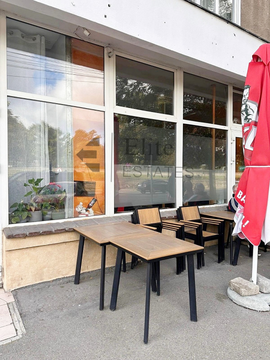 Spatiu comercial de vanzare pe Bulevardul Dacia