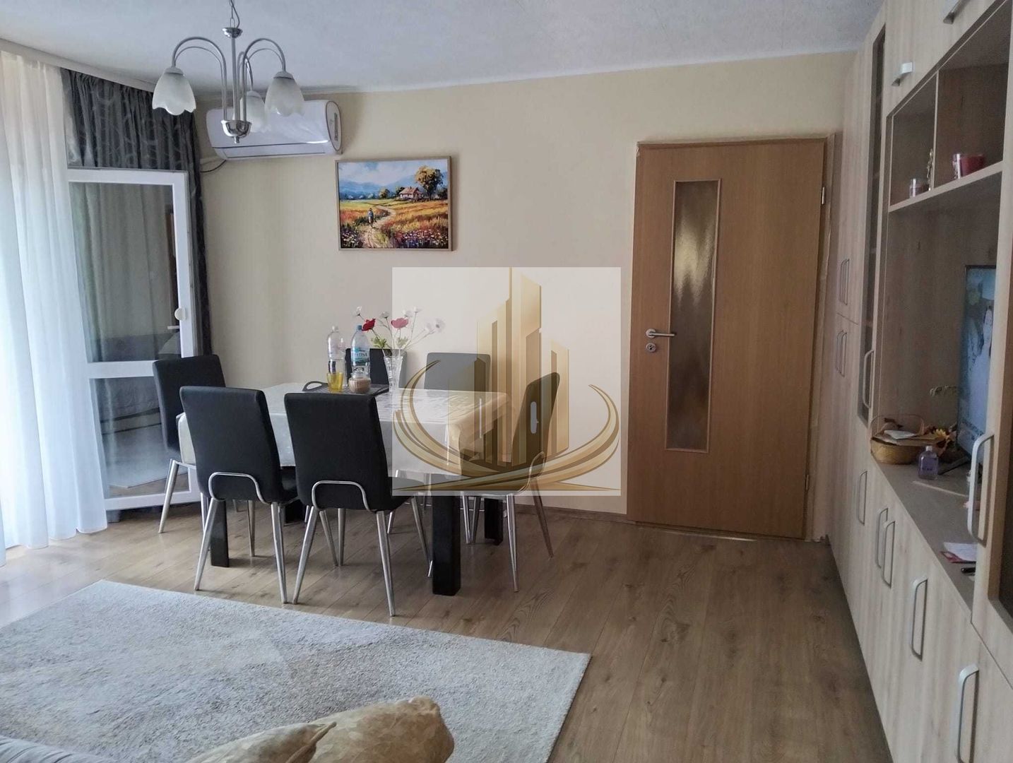 Proprietar vand apartament cu 2 camere