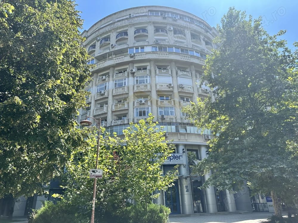 Apartament 2 camere de închiriat | Bulevardul Unirii | 3 balcoane | Bloc Zepter