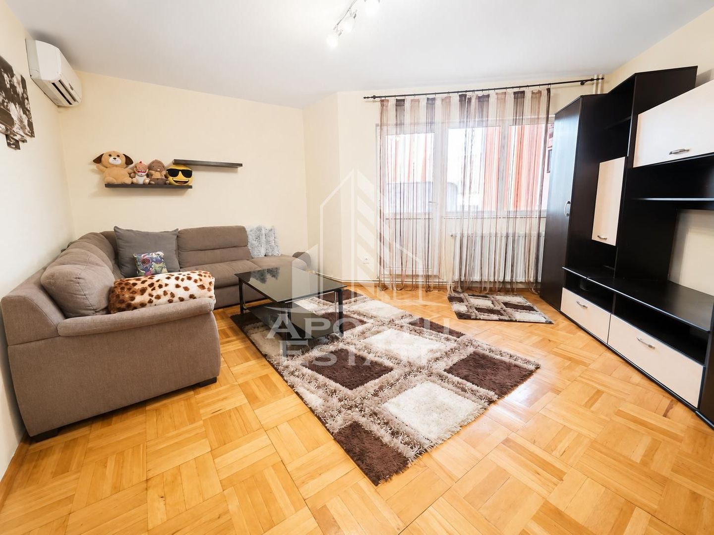 Apartament 2 camere zona piata Mihai Viteazu