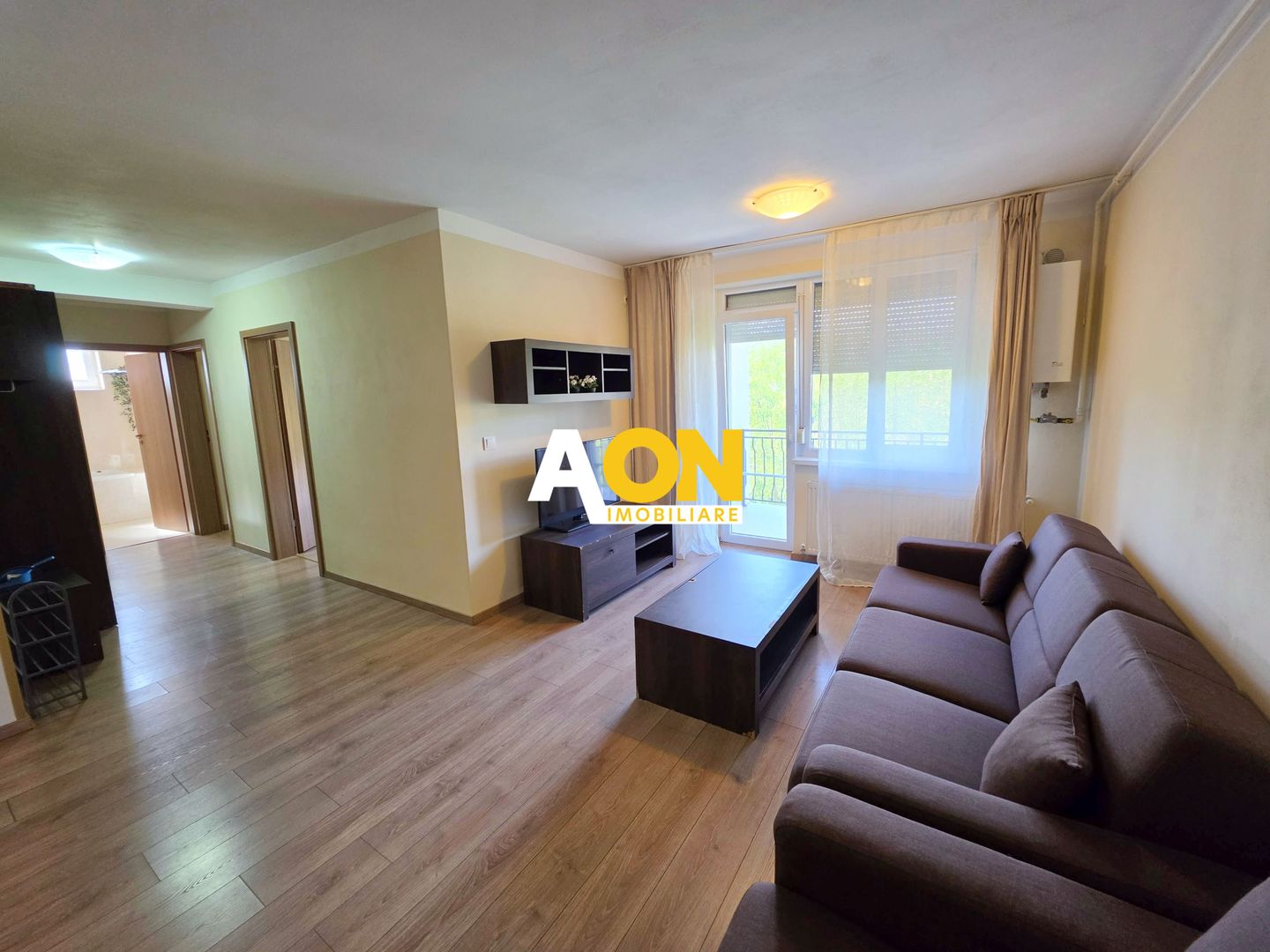 Apartament 3 camere, mobilat, utilat, parcare privata, cart. Orhideea