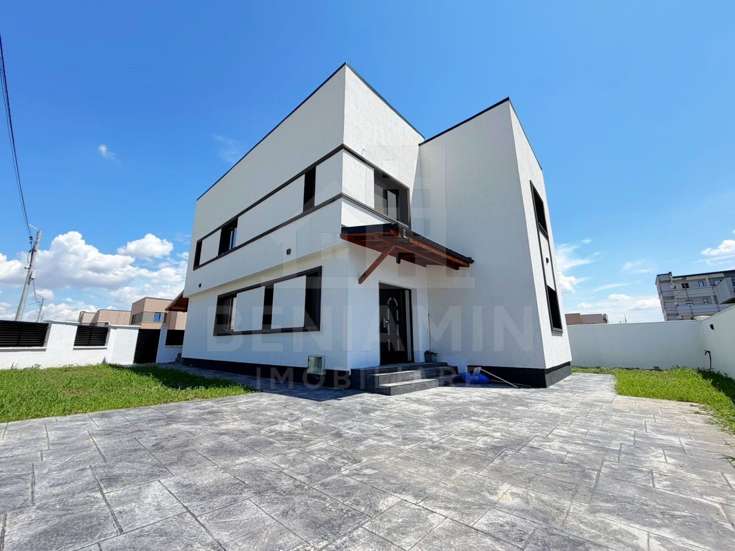 Casa P+1 Finisaje Premium-205mp-Incalzire Pardoseala-2025-Magnolia