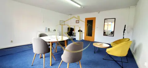 Oferim spre inchiriere spatii pentru birouri, zona Soarelui, Parcare privata