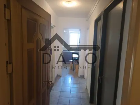 Apartament de închiriat