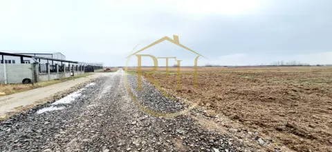 De vanzare parcele teren intravilan in Urseni pentru constructii rezidentiale.
