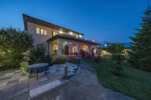 Vila superba in stil mediteranean Saftica- Corbeanca- COMISION 0.