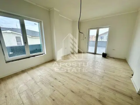 Apartament cu 4 camere, terasa de 30 mp, zona Planetelor din Giroc