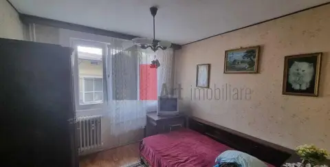 Vânzare apartament decomandat 4 camere Bd. Brâncoveanu