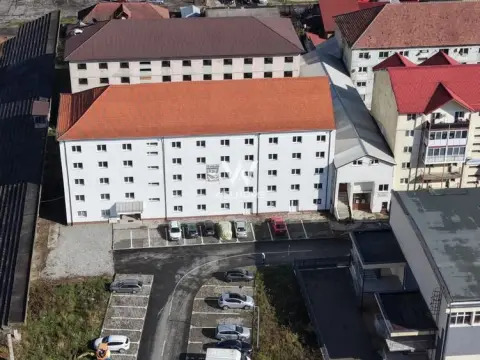 Garsoniere de vânzare – bloc cu mai multe unități | Predare la cheie