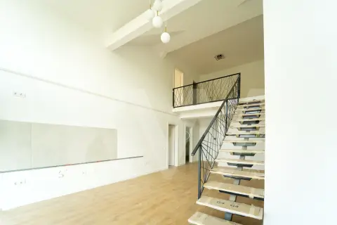 Apartament 3 camere - finisat la cheie, intabulat