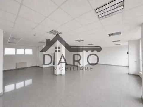Spatiu comercial 120 mp