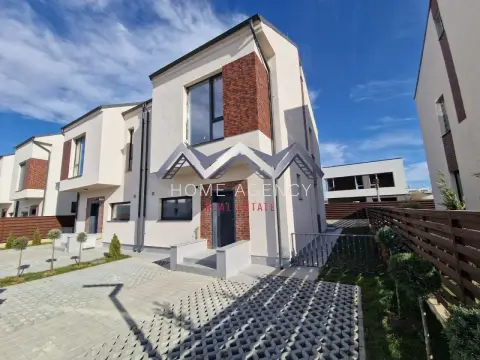 Casă P+1+M de vânzare în Otopeni–Tunari | Ansamblu nou, 3 dormitoare, mobilată