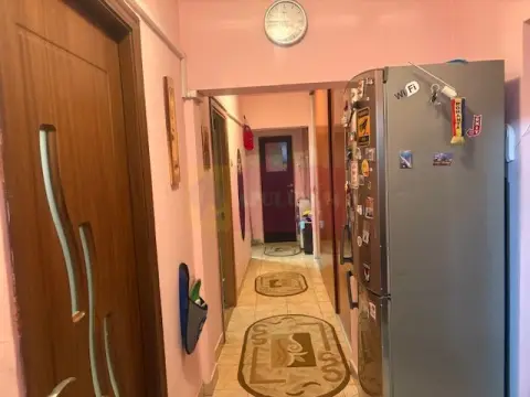 Apartament 3 camere Soseaua Vergului- Parcul Morarilor.