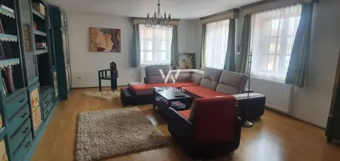 Casa single, spatiu productie/atelier, in Cisnadioara, Sibiu