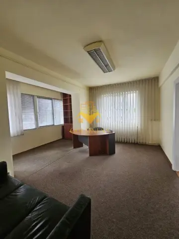 Apartament 2 camere renovat,Ultracentral, Piata Mihai Viteazu, Fierul!