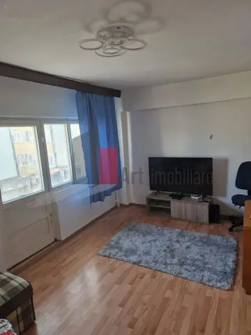 APARTAMENT 2 CAMERE MARGEANULUI