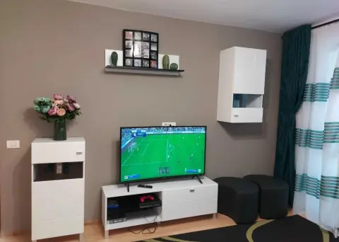 Apartament 3 camere decomandat lângă AFI Cotroceni, metrou 5 min