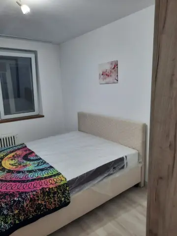 BRASADAS închiriază ap 2 cam 4/4 50mp RENOVAT Ferdinand.