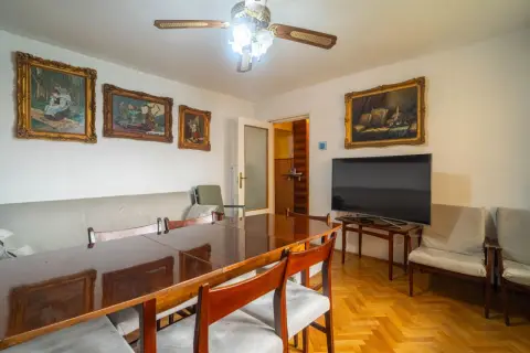 Apartament cu 4 camere, etaj 2, cu 2 balcoane deschise 0% COMISION