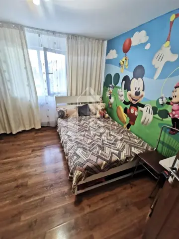 Garsoniera renovata, etajul 2, in zona Buziasului