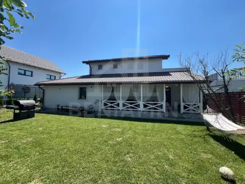 Casa Moderna-165mp-4Camere-2Bai-Teren 480mp-Garaj-Bartolomeu-Brasov