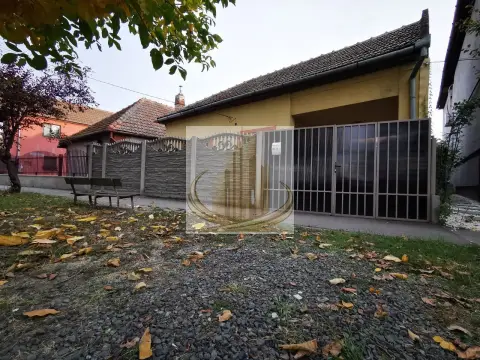 Casa individuala Mehala teren 740mp 200.000 Euro