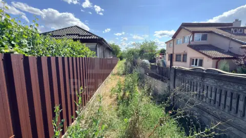 Teren Intravilan-900mp-Dublu Acces-Toate Utilitatile-Romanesti