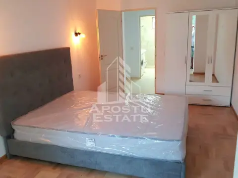 Apartament 3 camere Ultracentral cu loc de parcare