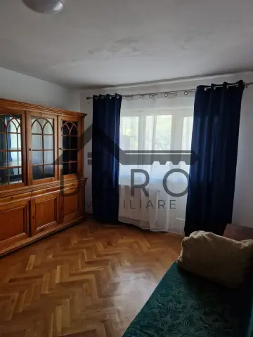 De inchiriat apartament cu 3 camere în 7 Noiembrie la 5 min. UMFST