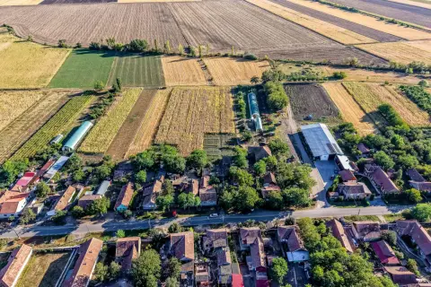 Casă cu teren 3.950 mp | Dorobanți | 64.500 € negociabil