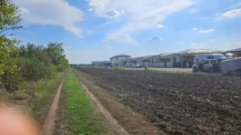 Cel mai ieftin teren! 100mp in zona Tunari.