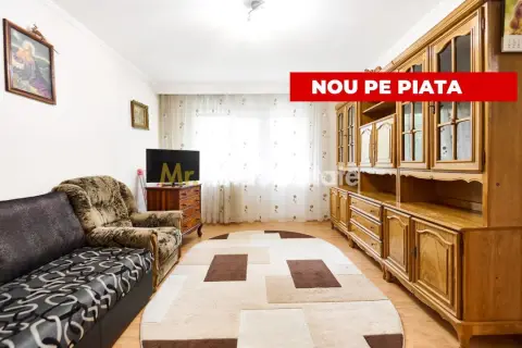 Apartament decomandat 4 camere - etaj intermediar - Cartier Nord
