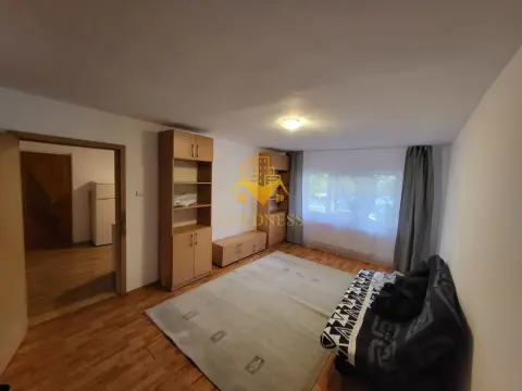 3 camere, decomandate, Semicentral Zona Pta. Cipariu, Titulescu