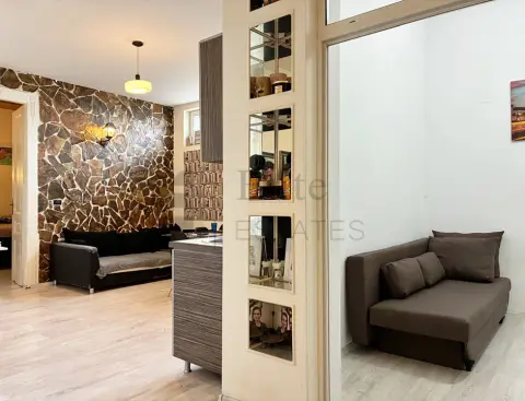 Apartament central cu 3 camere de vanzare in Oradea